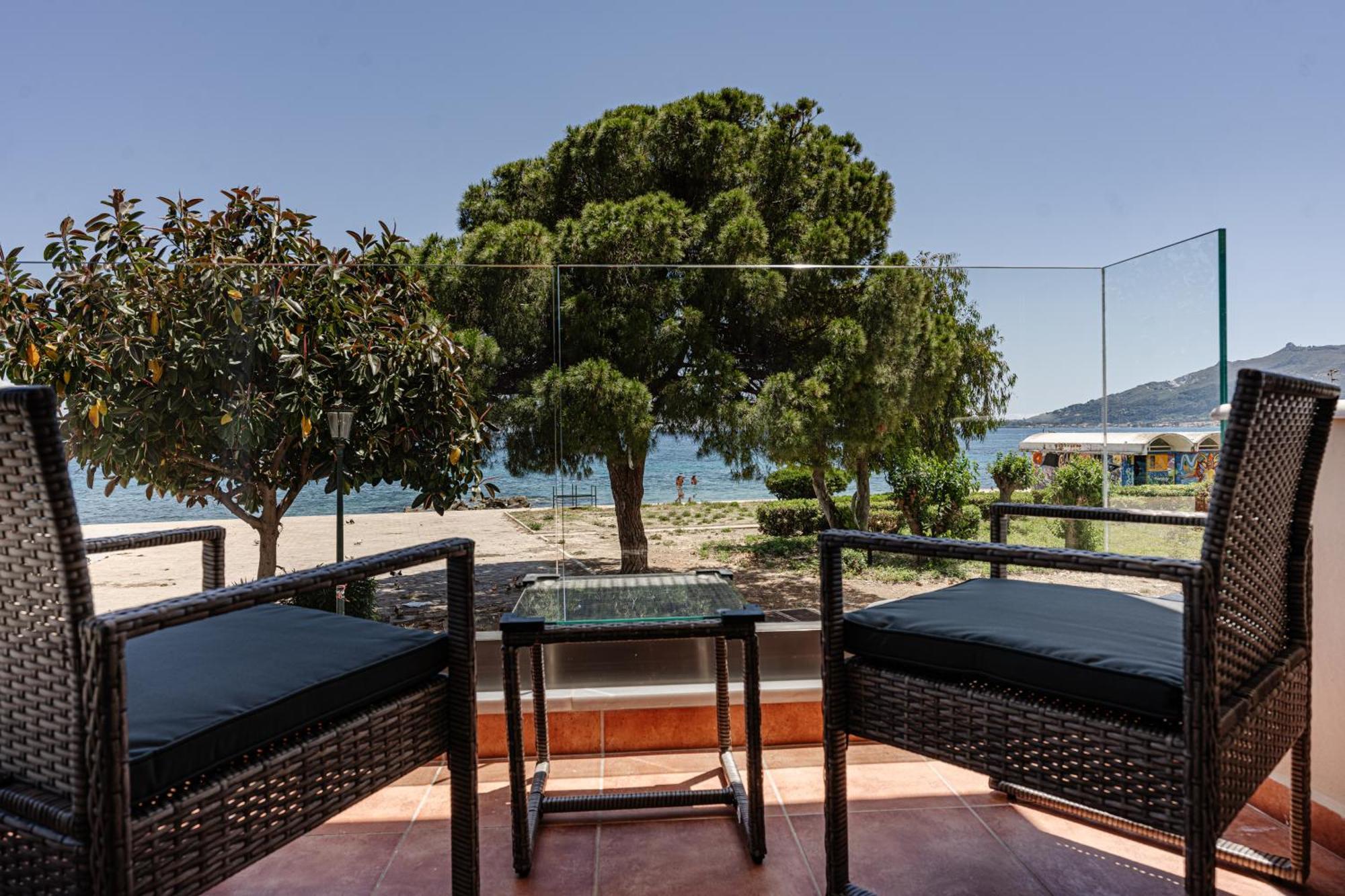 Mandy Seafront Studios ไซคิย์นธอสทาวน์ ภายนอก รูปภาพ