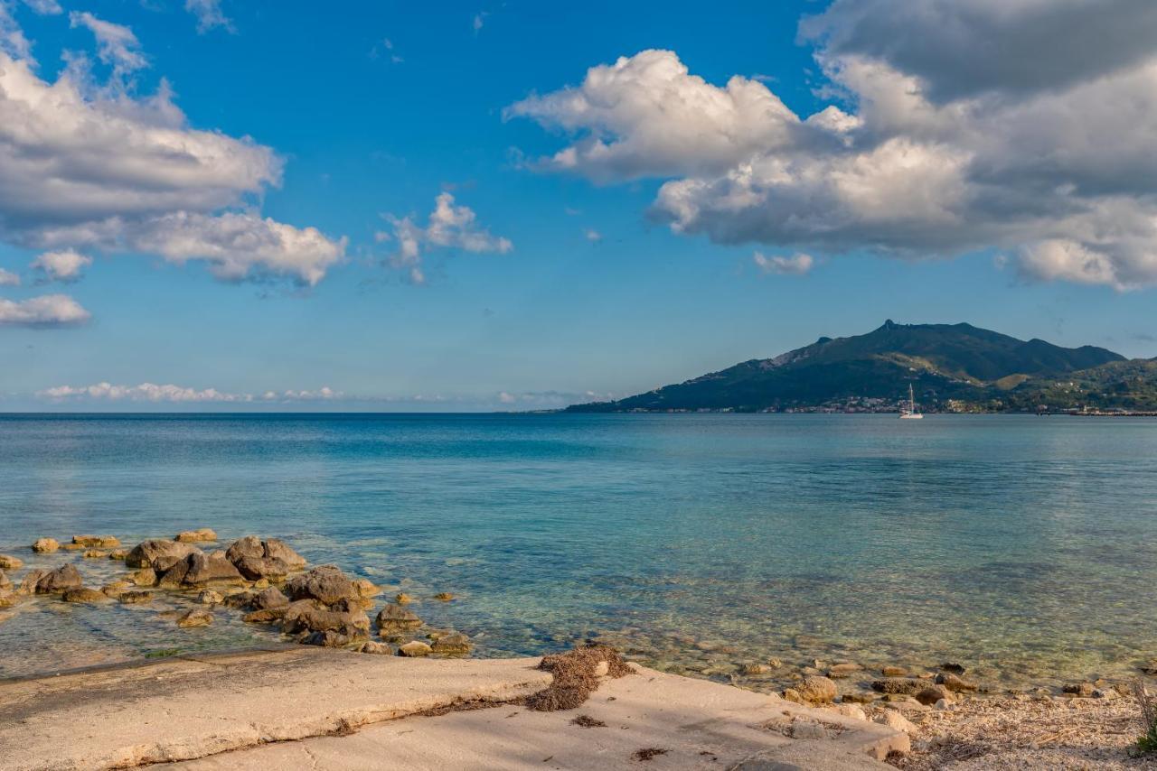 Mandy Seafront Studios ไซคิย์นธอสทาวน์ ภายนอก รูปภาพ